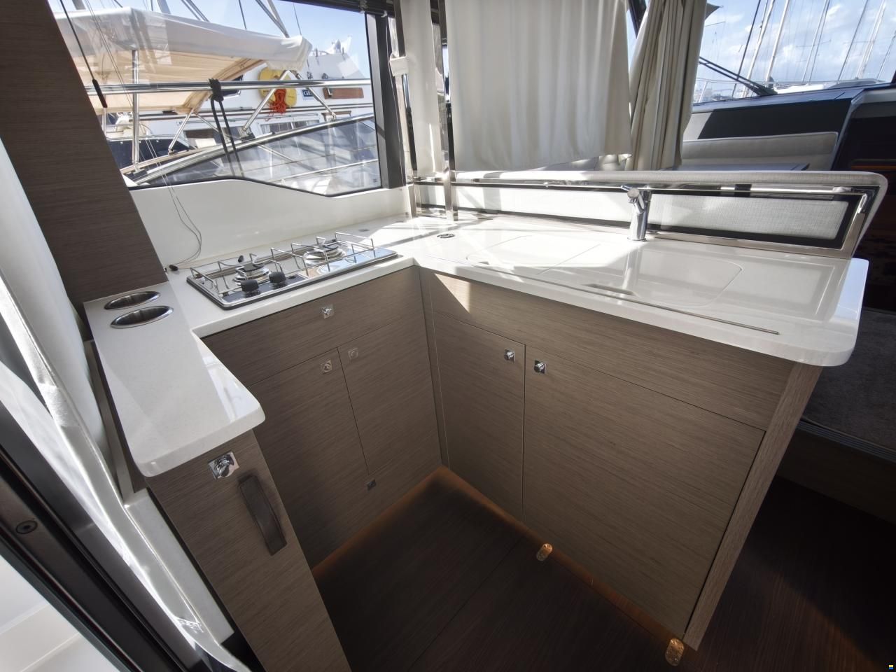 Jeanneau MERRY FISHER 1295