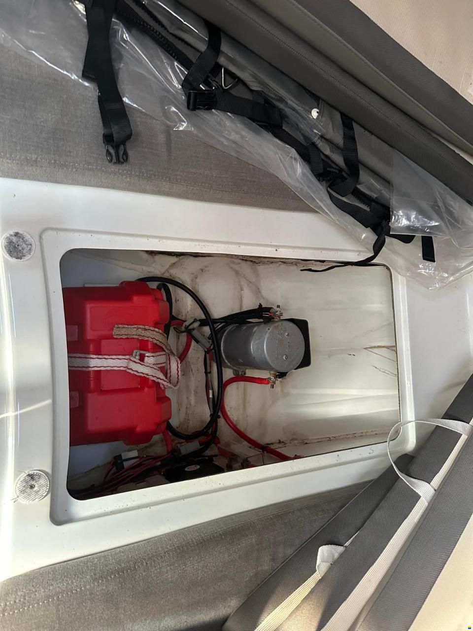 Beneteau Antares 8