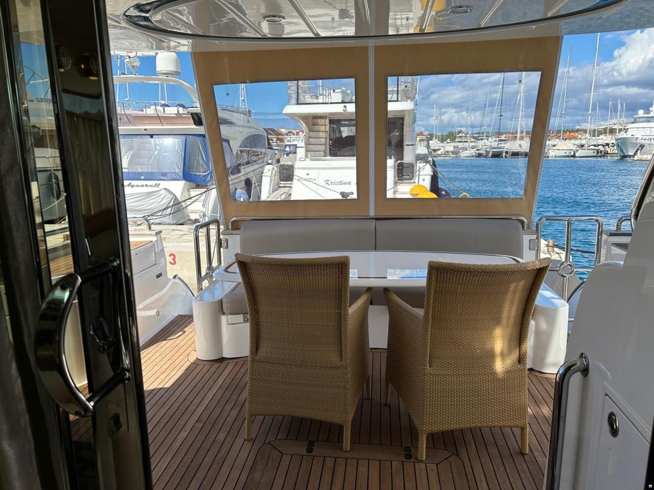 Elegance 54