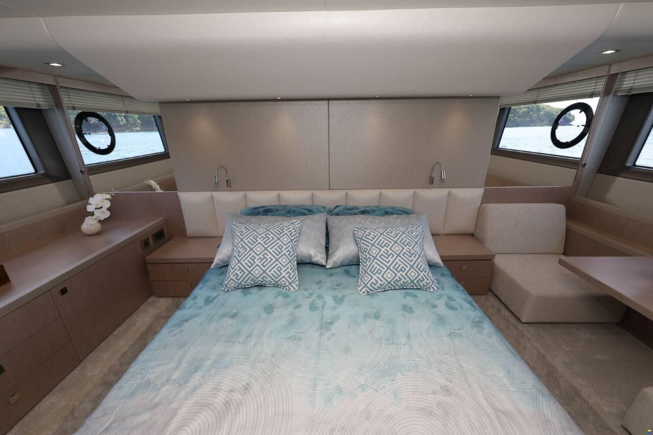 Sunseeker Manhatan 52