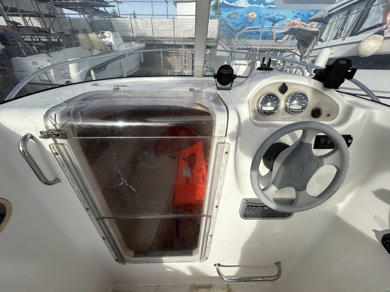 Quicksilver 530 pilothouse