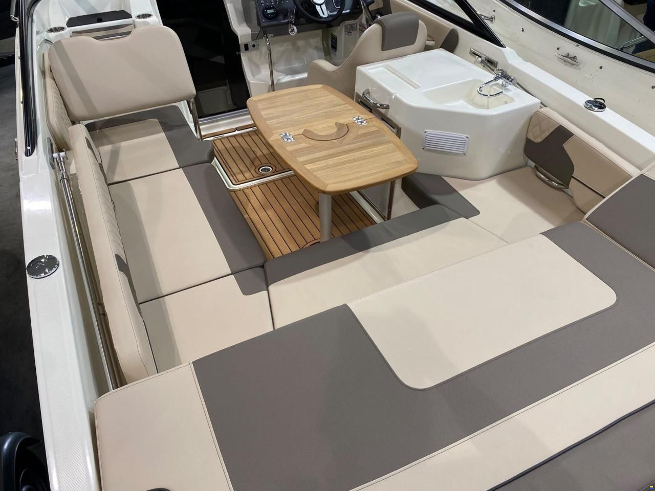 Bayliner VR6C
