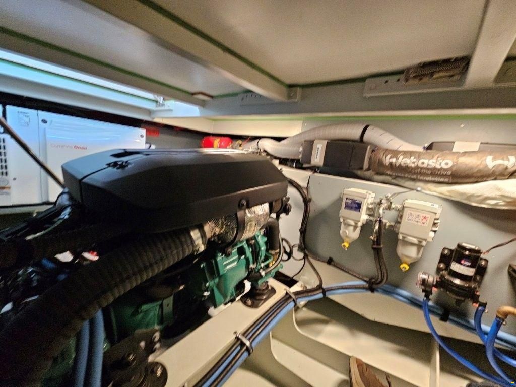 Linssen Grand Sturdy 40AC