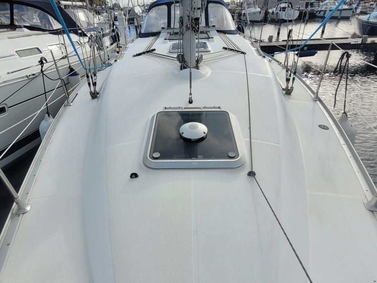 Jeanneau Sun Odyssey 37
