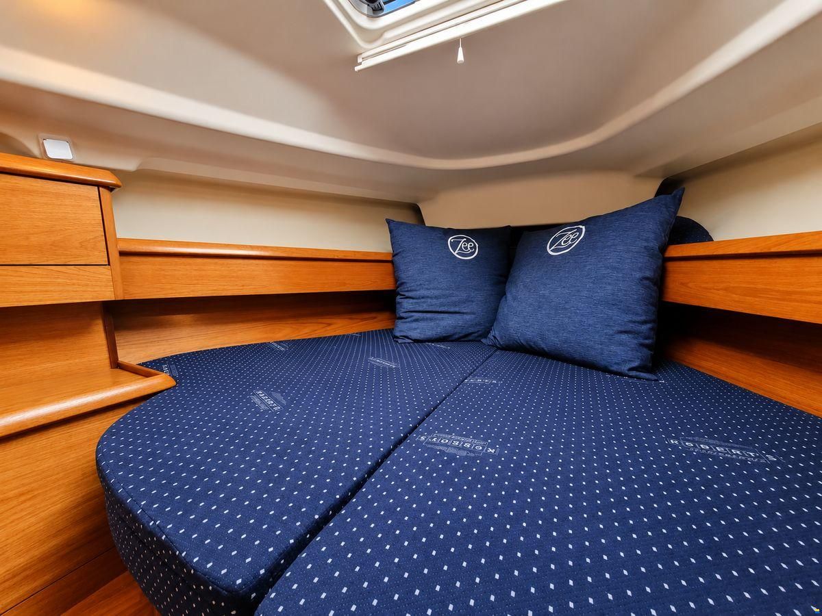 Jeanneau Sun Odyssey 37