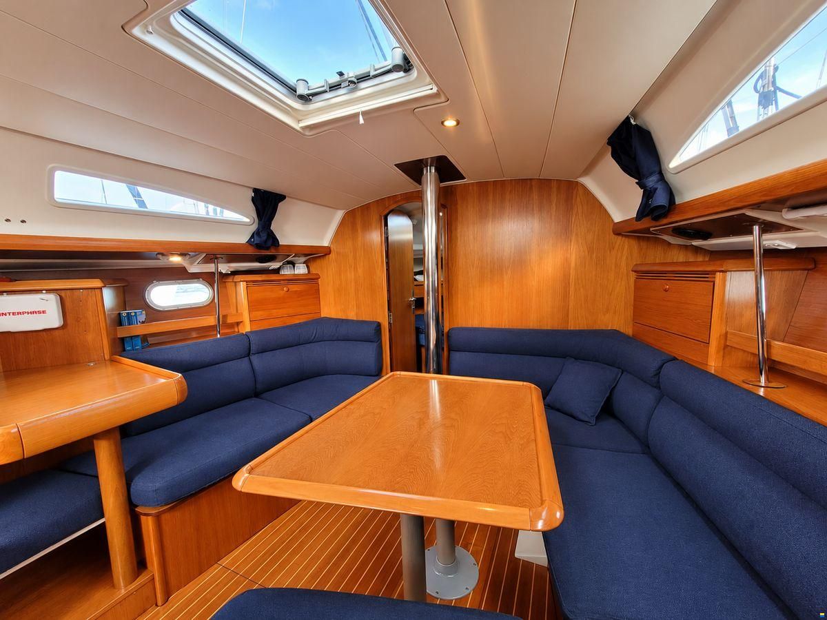Jeanneau Sun Odyssey 37