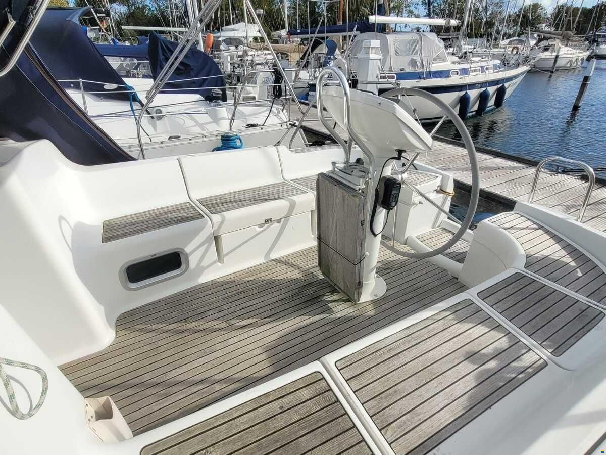 Jeanneau Sun Odyssey 37