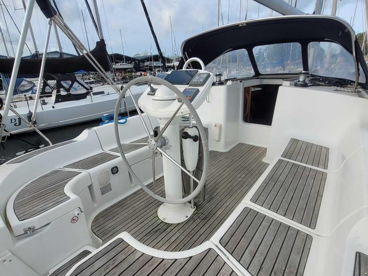 Jeanneau Sun Odyssey 37