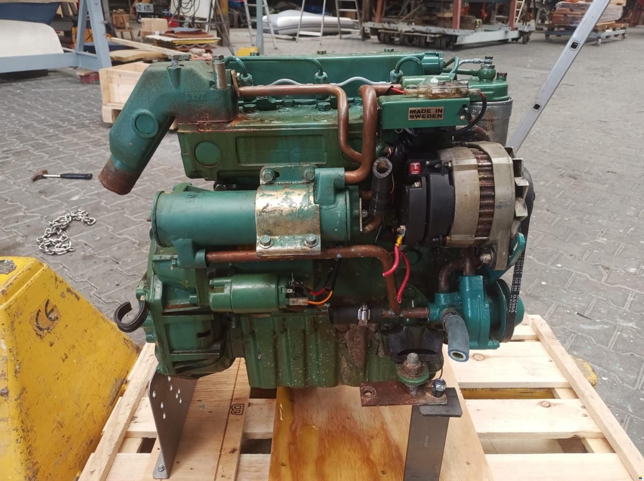 Volvo Penta 2003 + Saildrive 120S