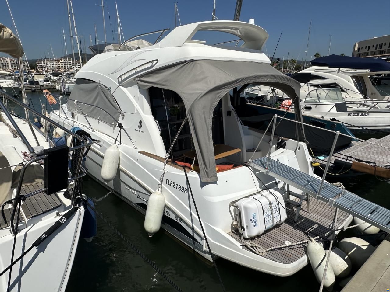 Beneteau Antares 32