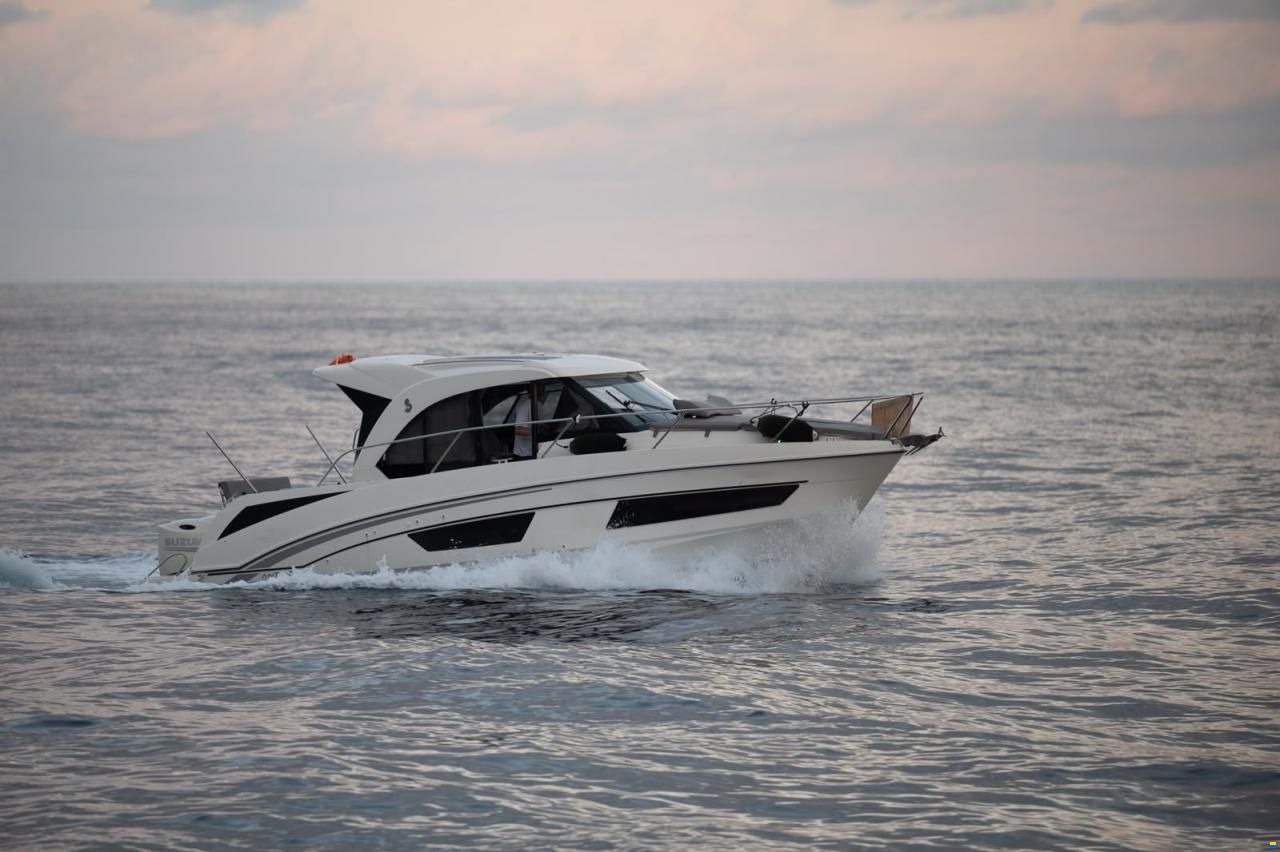 Beneteau Antares 9 OB