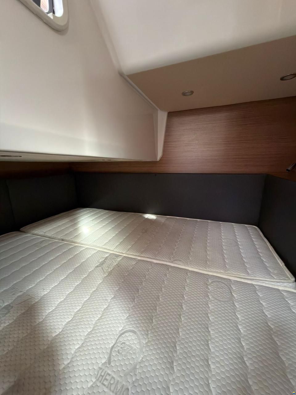 Azimut 34