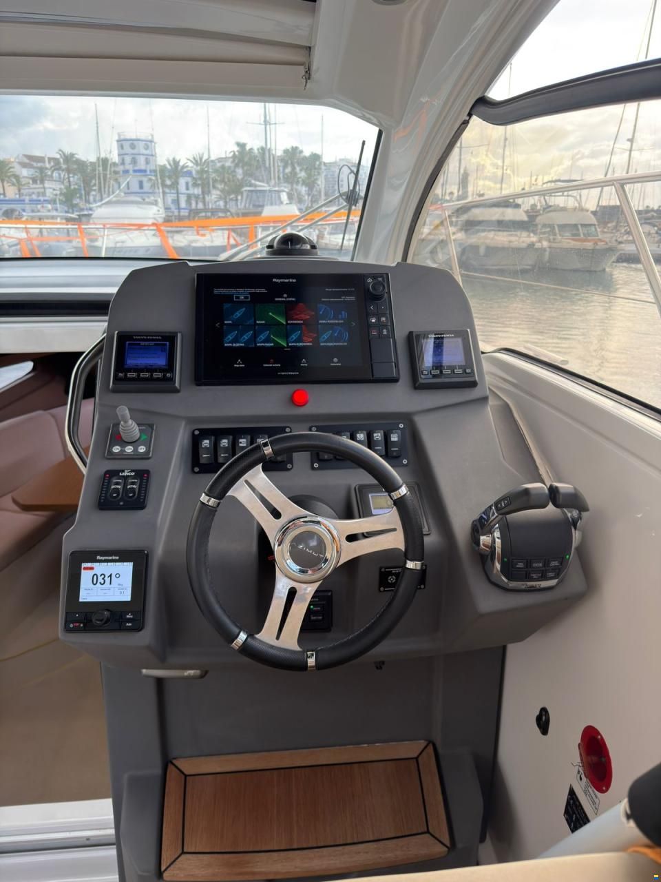 Azimut 34