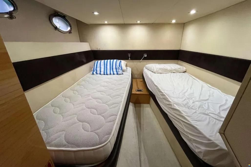 Azimut Atlantis 50