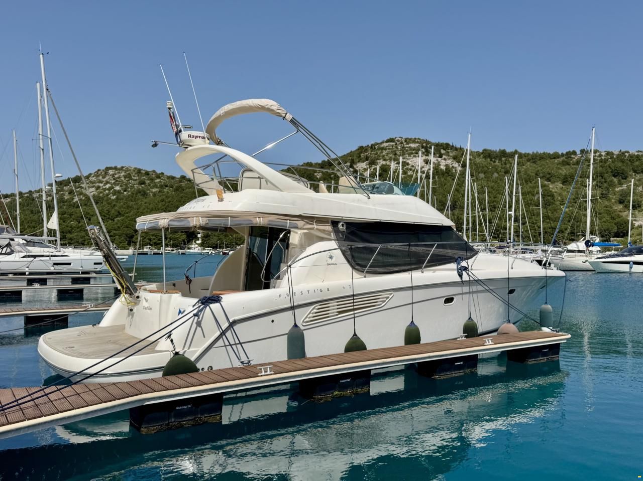 Jeanneau Prestige 42 Fly
