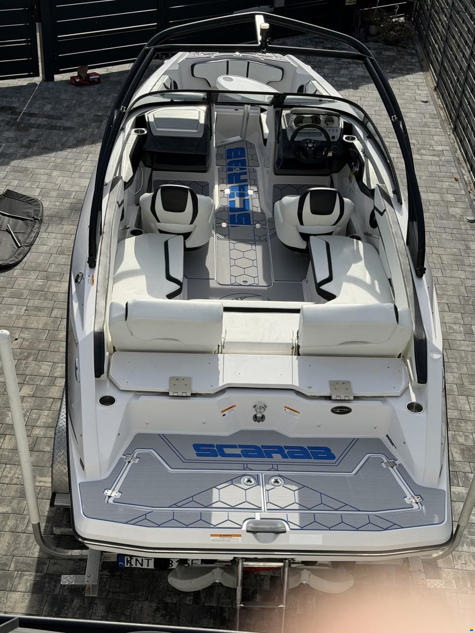 Scarab 215 HO