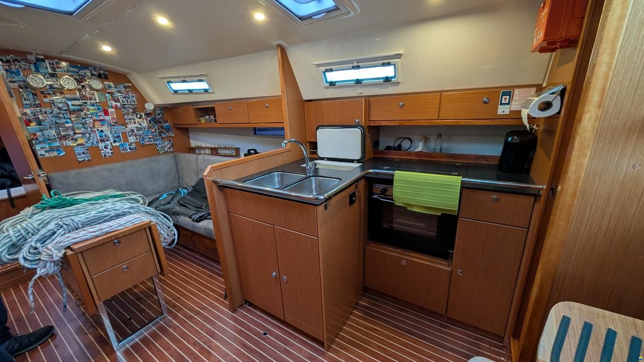 Bavaria Cruiser 36