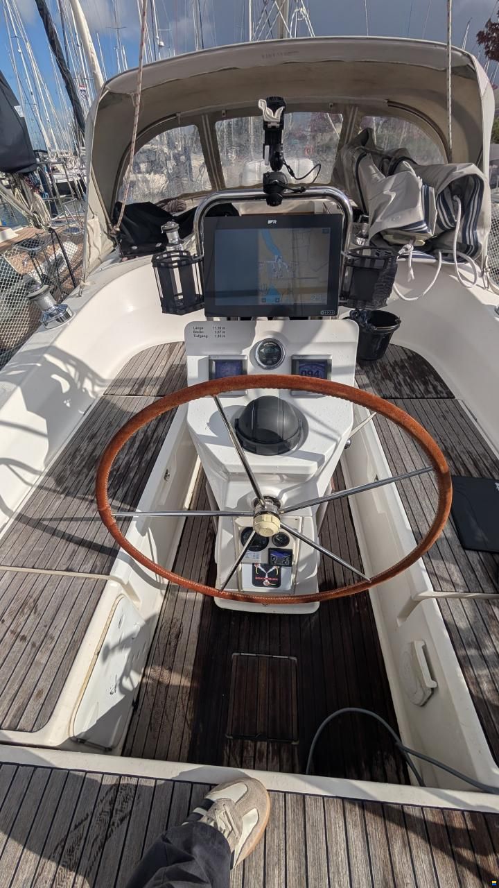 Bavaria Cruiser 36