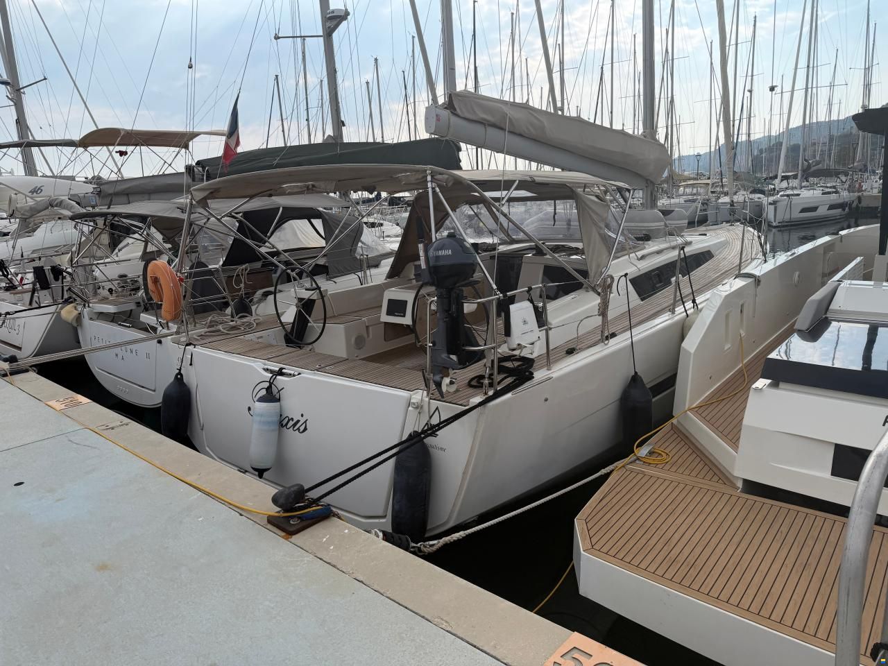 Dufour 430