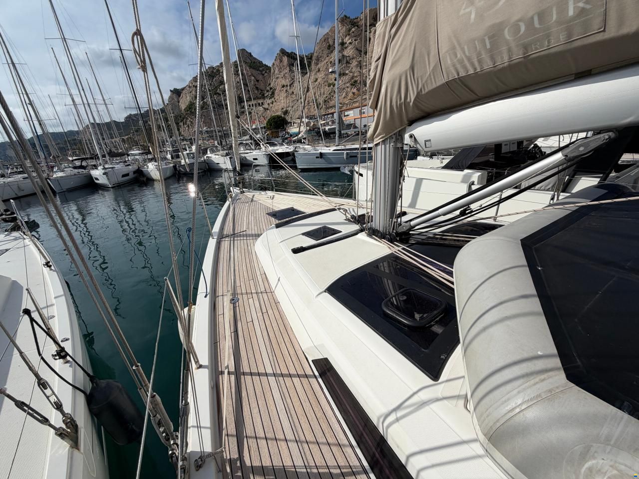 Dufour 430