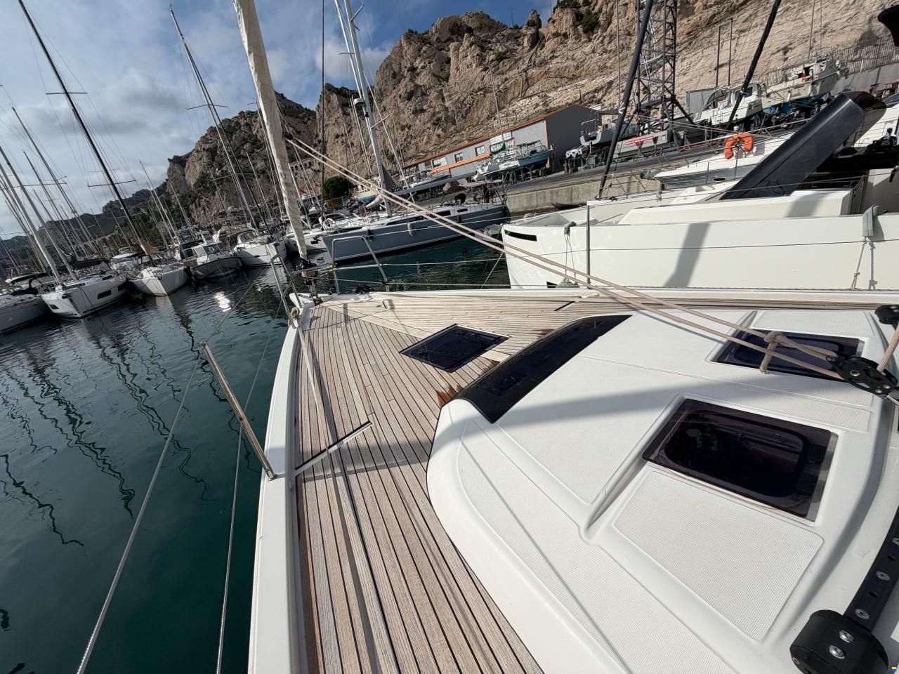 Dufour 430