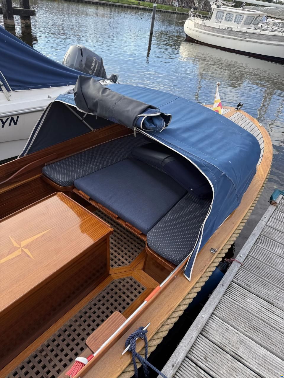 Spiegelsloep A.W. 195