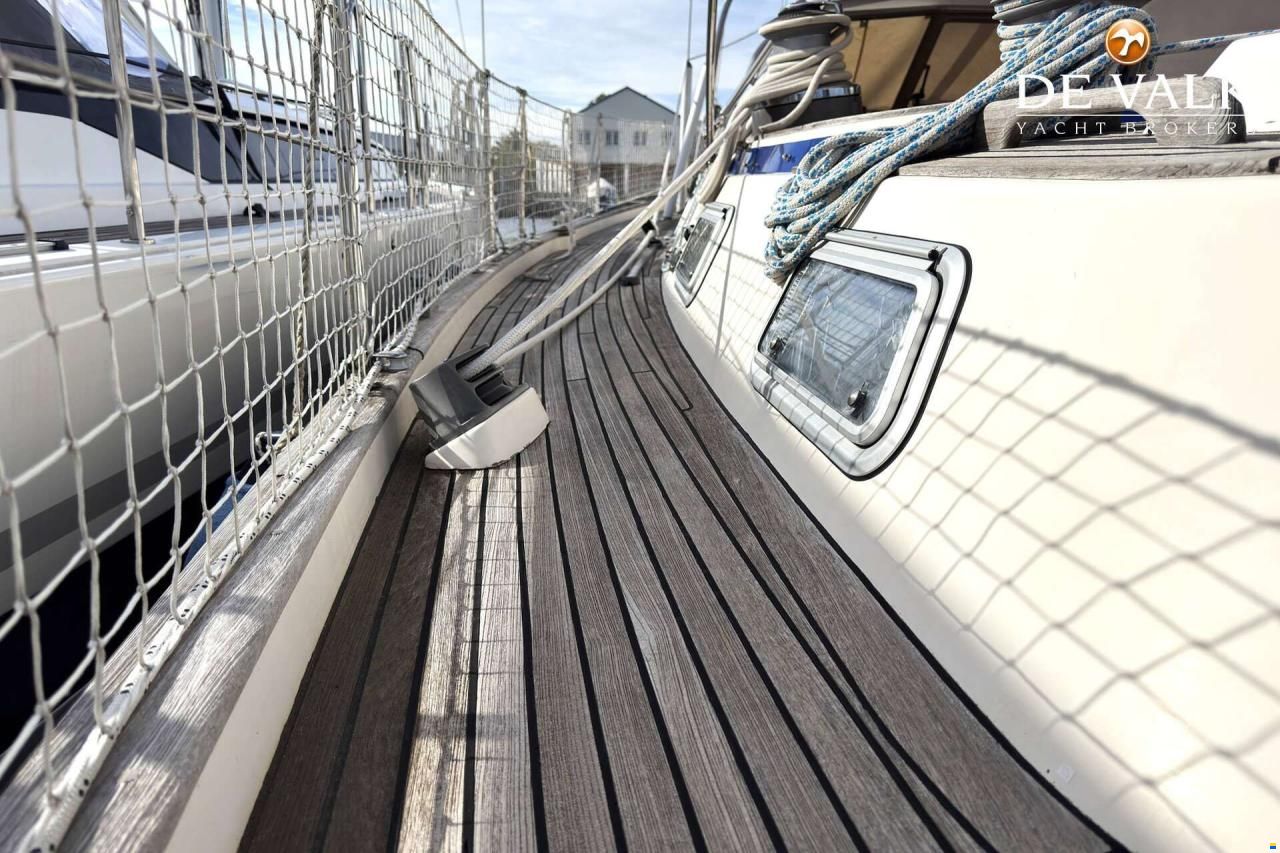 Hallberg-Rassy 45