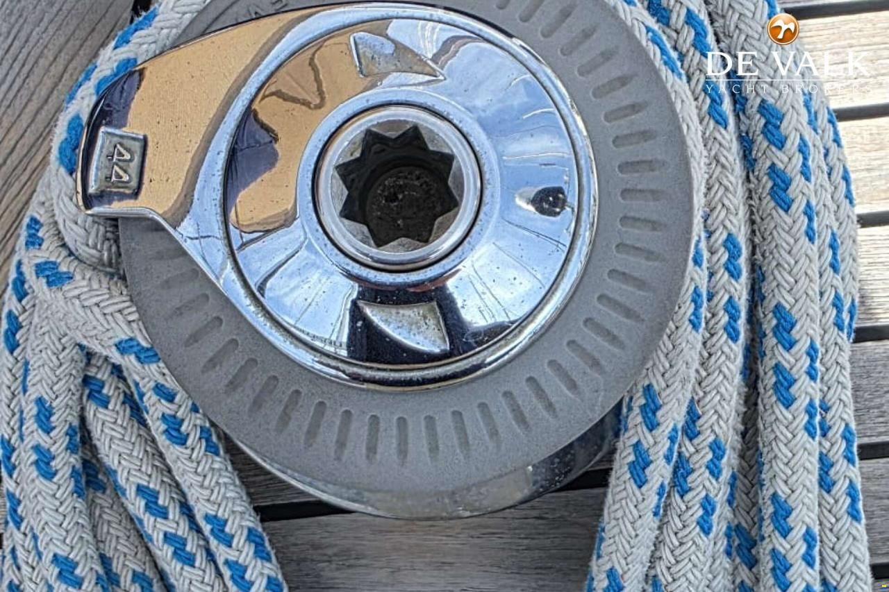 Hallberg-Rassy 45
