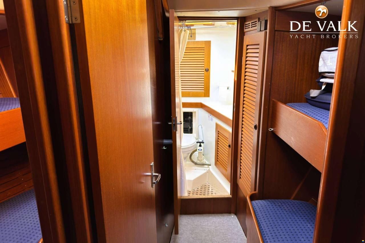 Hallberg-Rassy 45