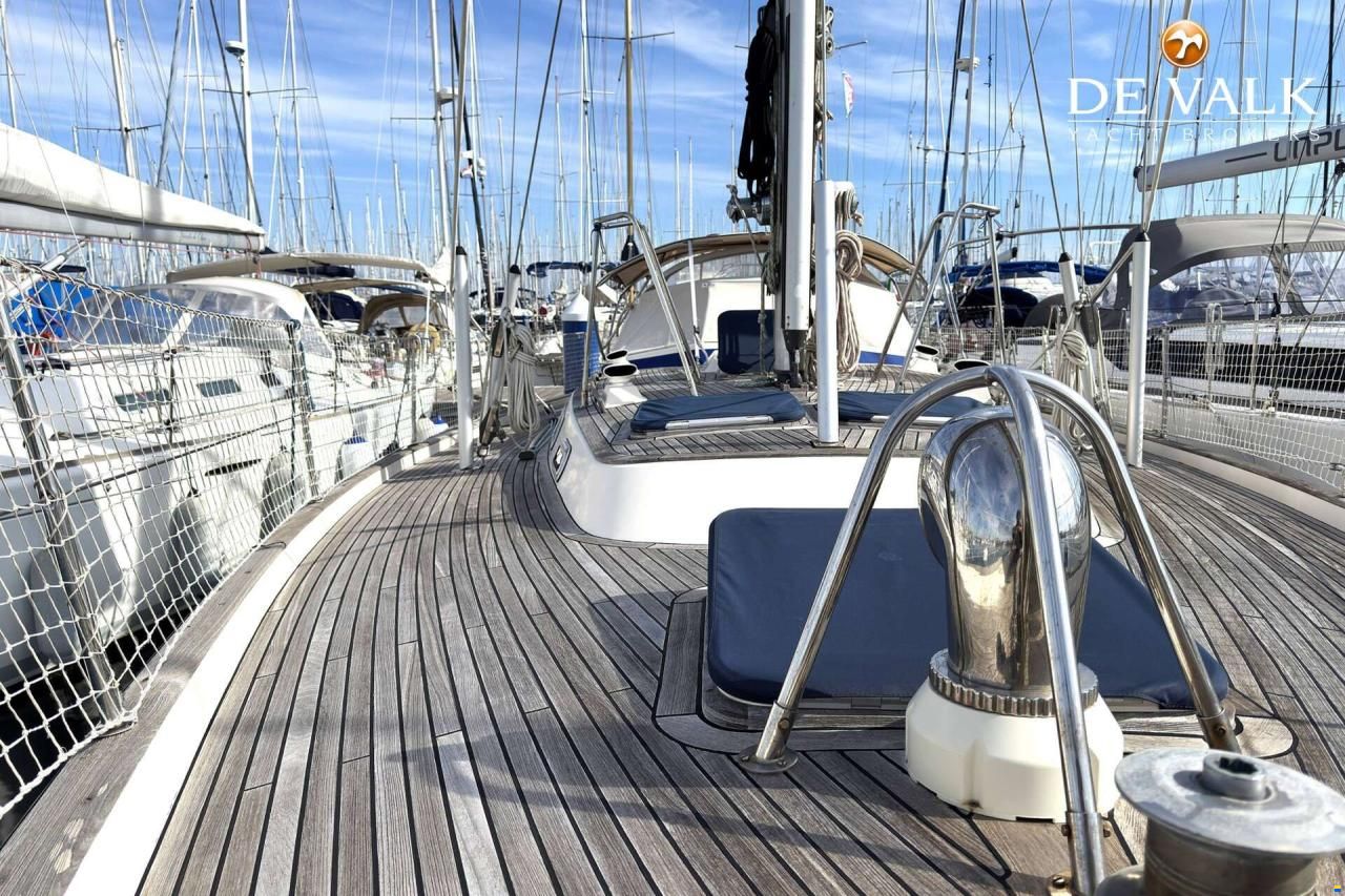 Hallberg-Rassy 45