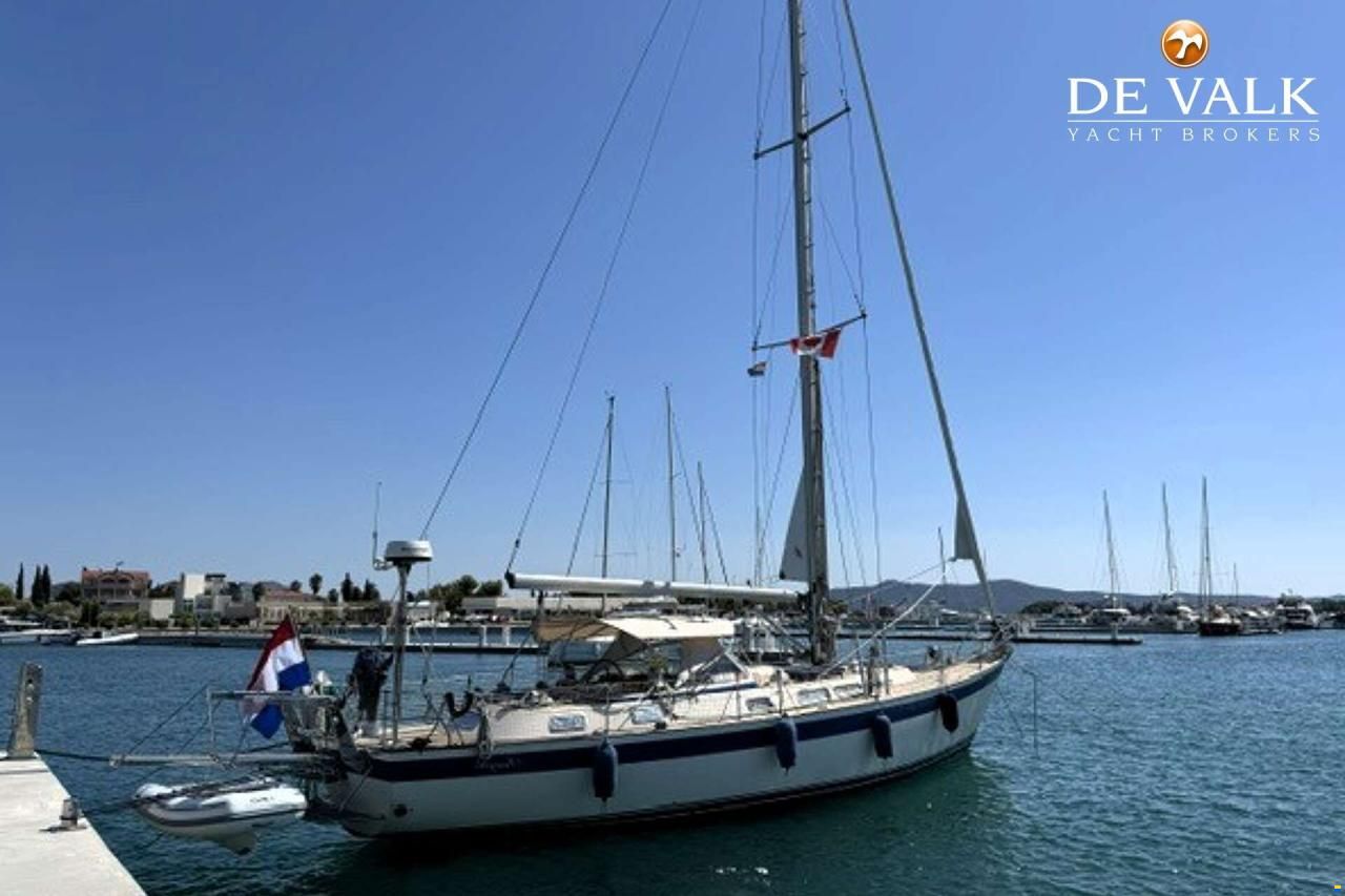 Hallberg-Rassy 45