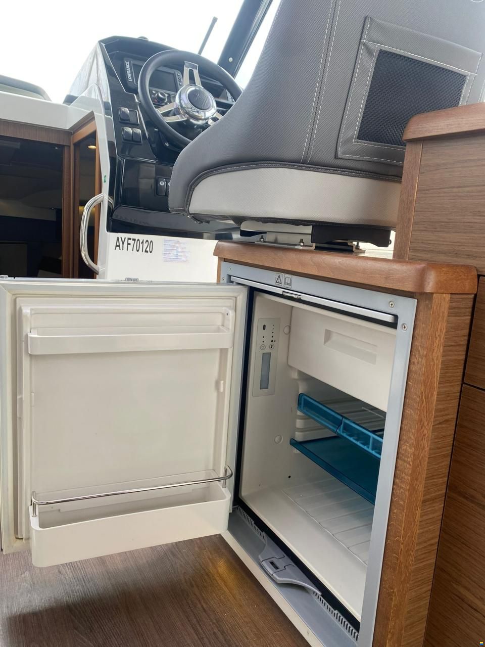 Jeanneau Merry Fisher 895