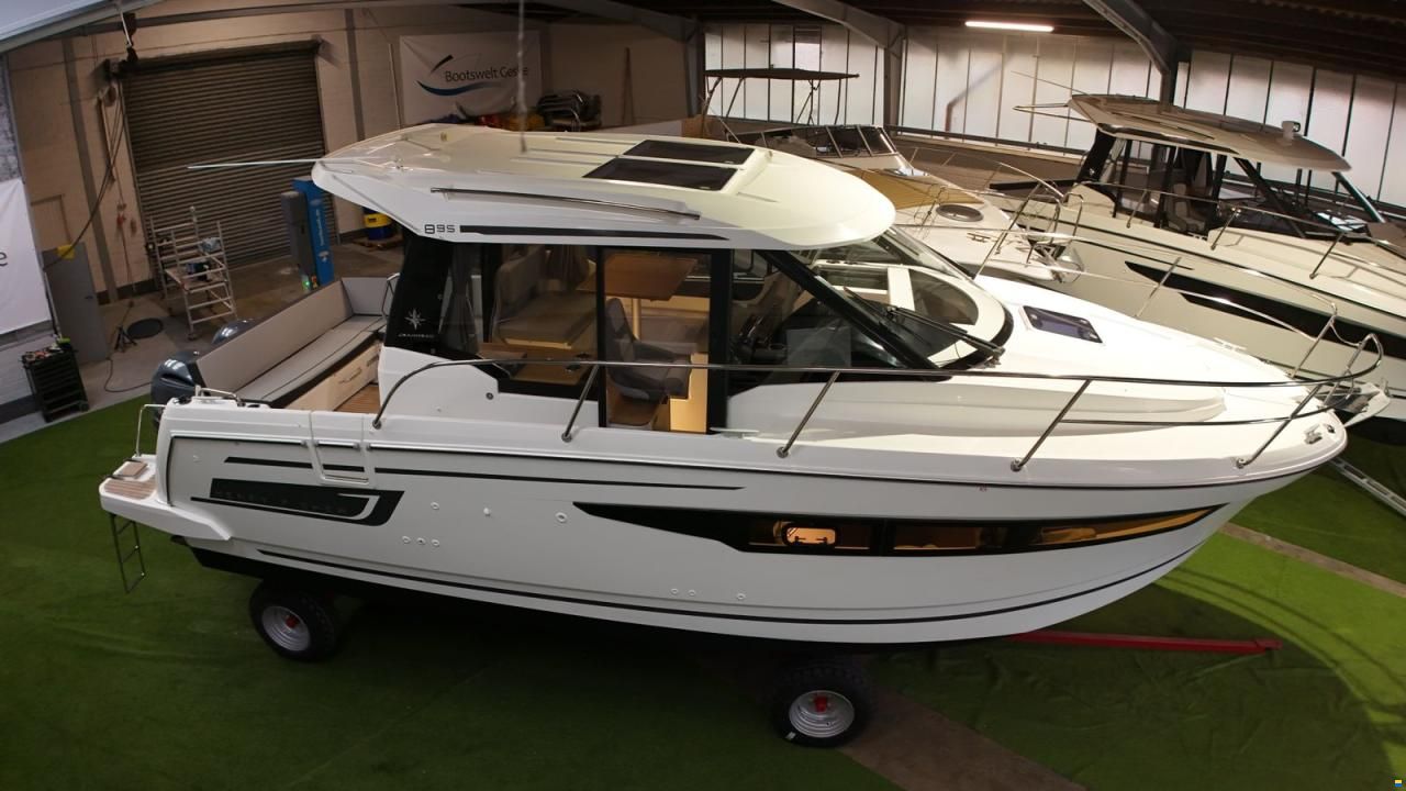 Jeanneau Merry Fisher 895