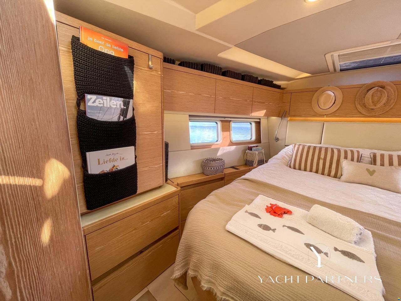 Hanse 588