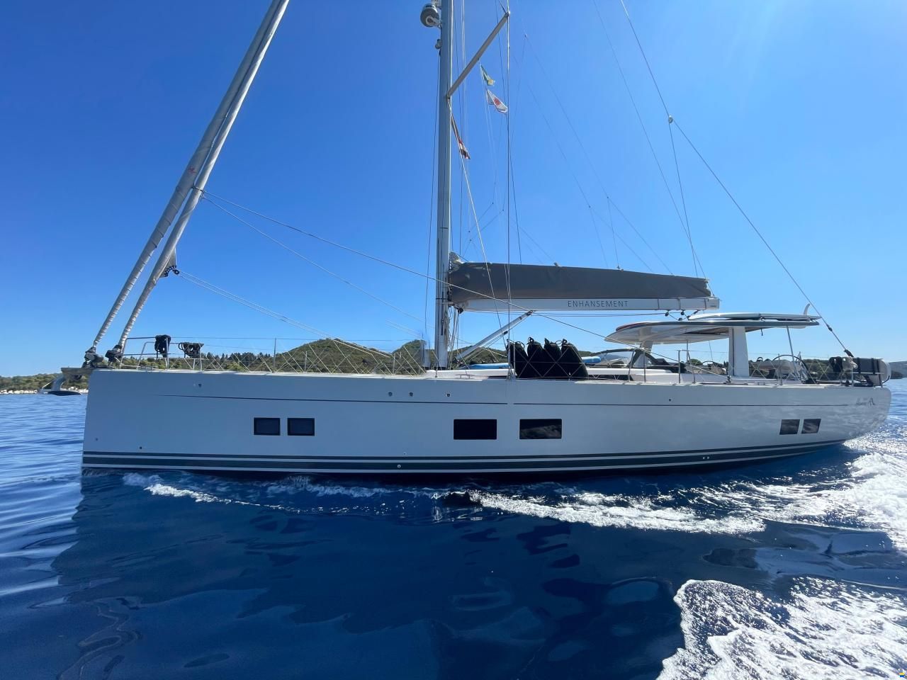 Hanse 588