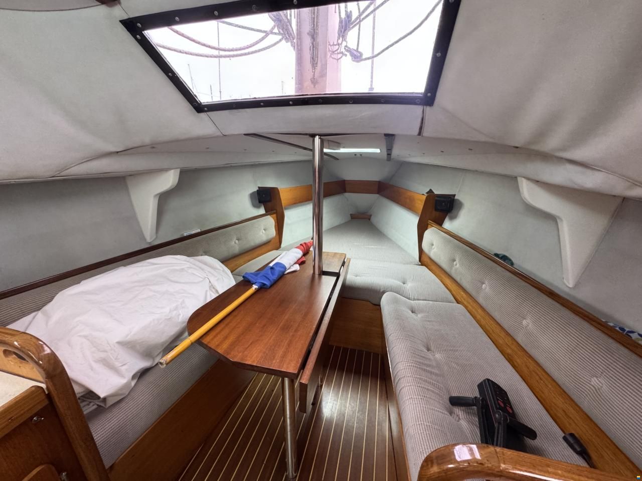 Jeanneau Fantasia 27