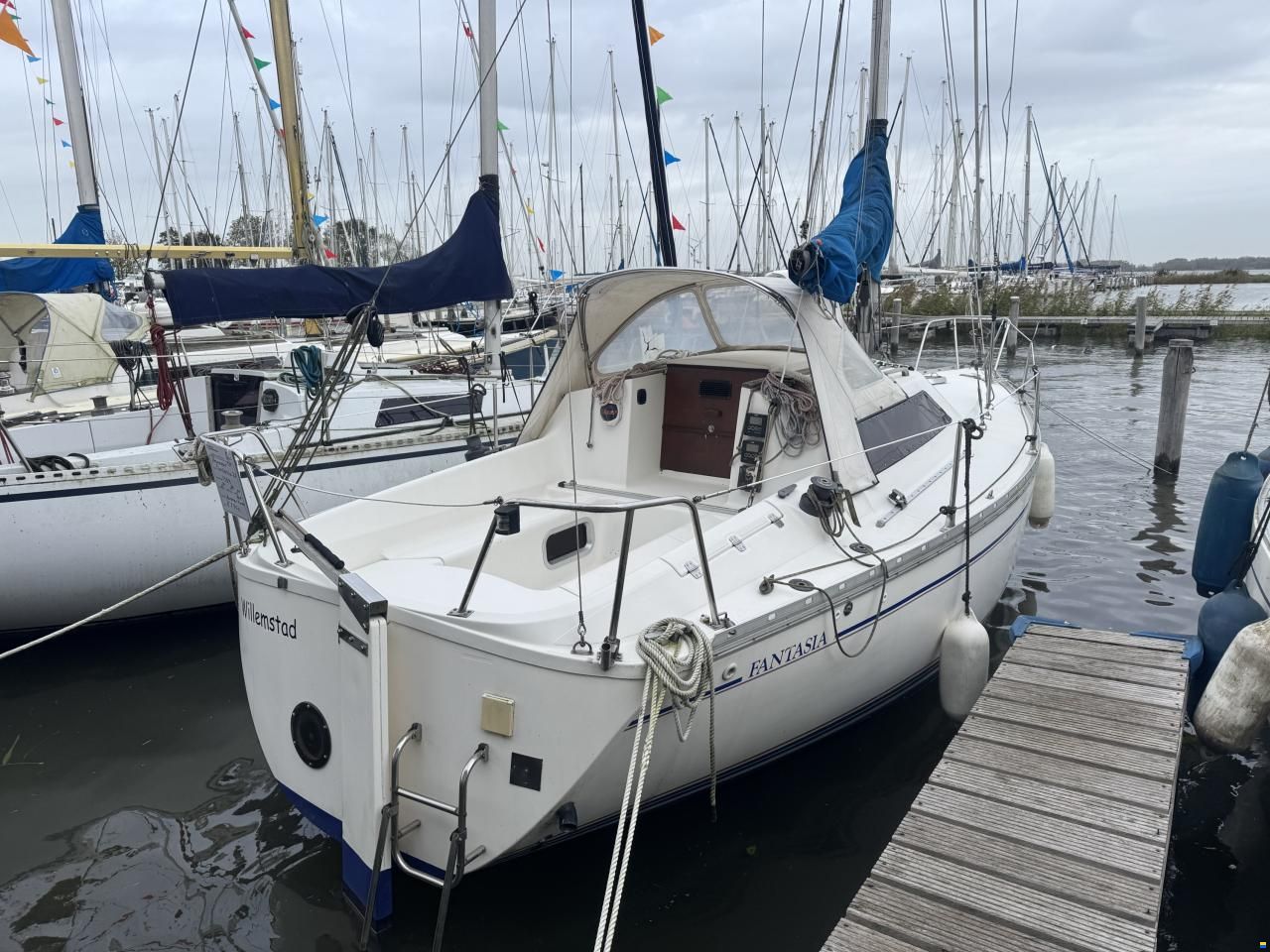 Jeanneau Fantasia 27