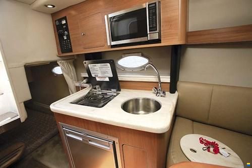 Rinker 260 EC Cruiser