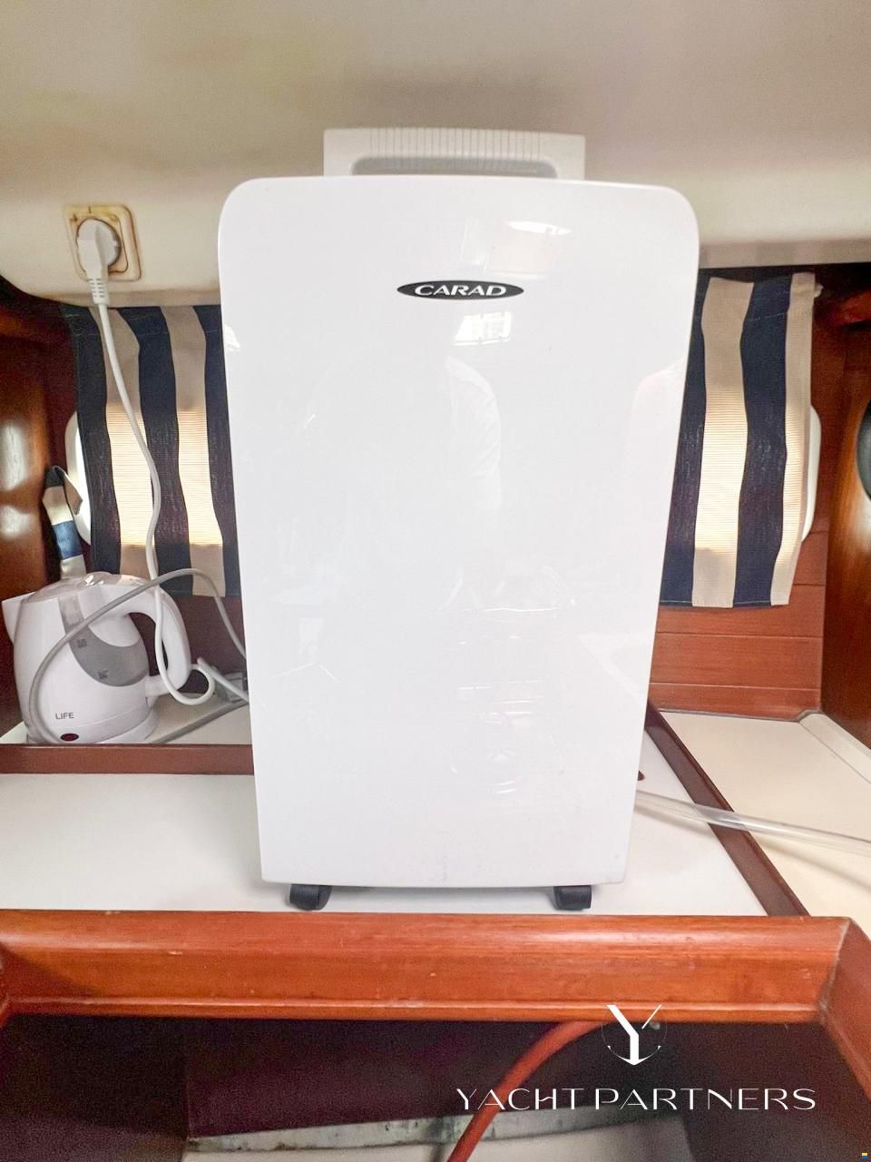 Beneteau Oceanis 411