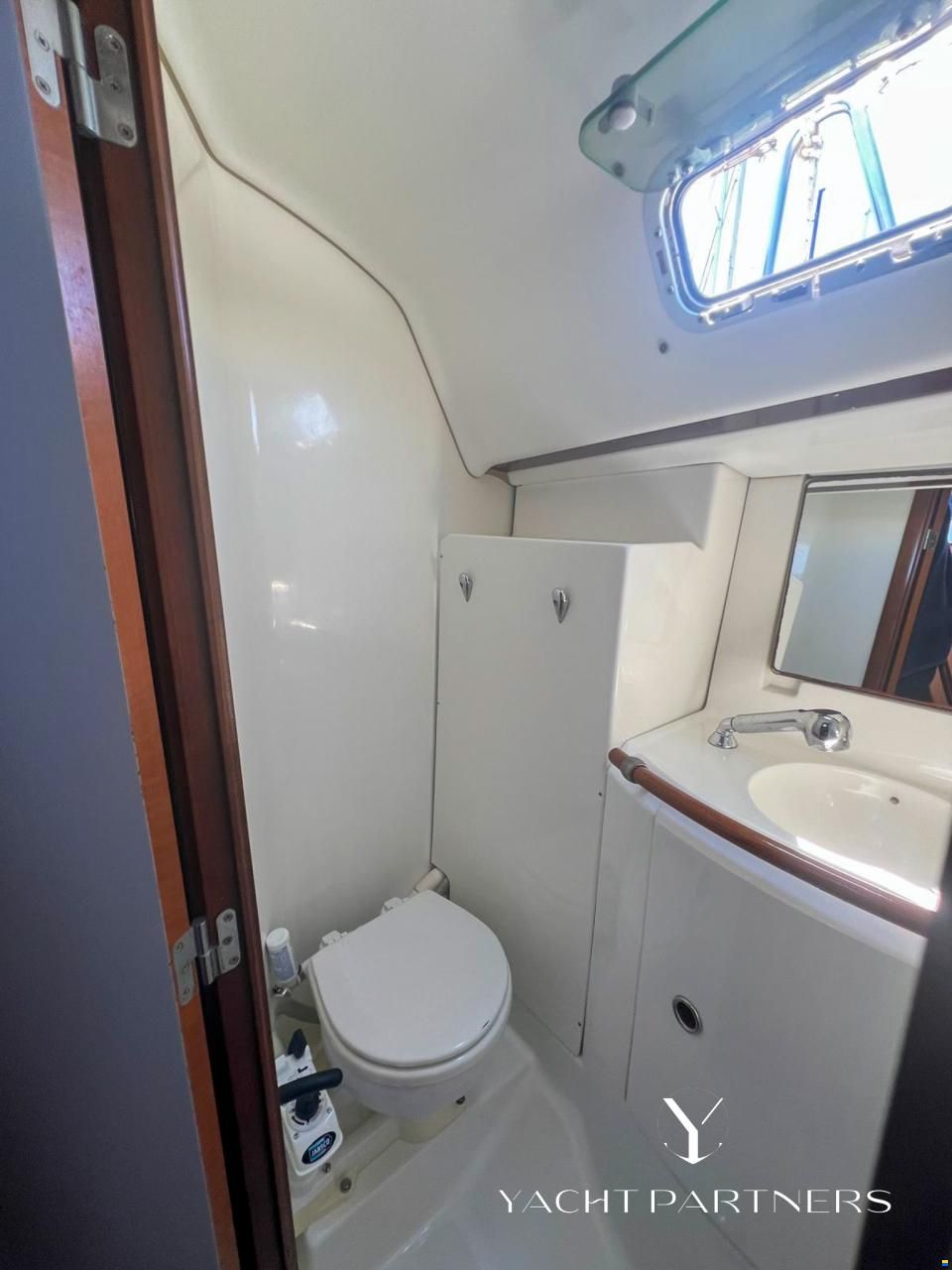 Beneteau Oceanis 411