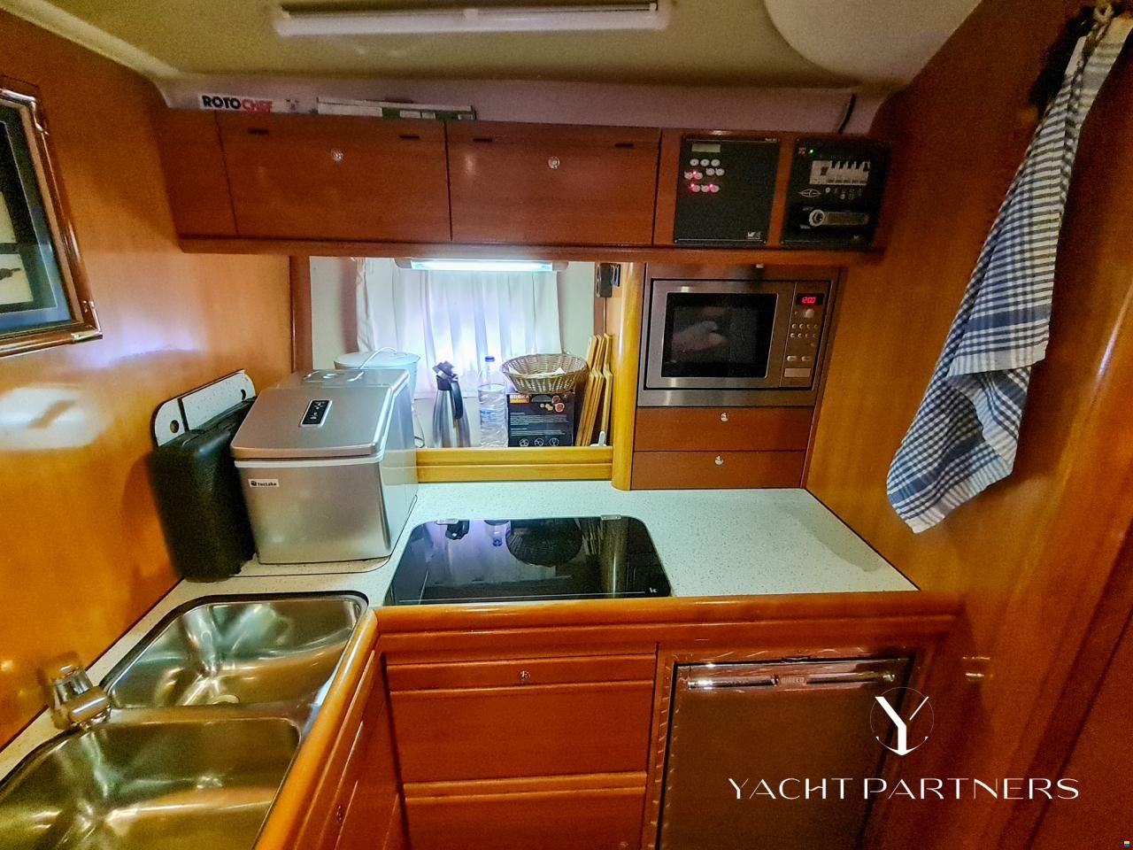 Bavaria 37 Sport