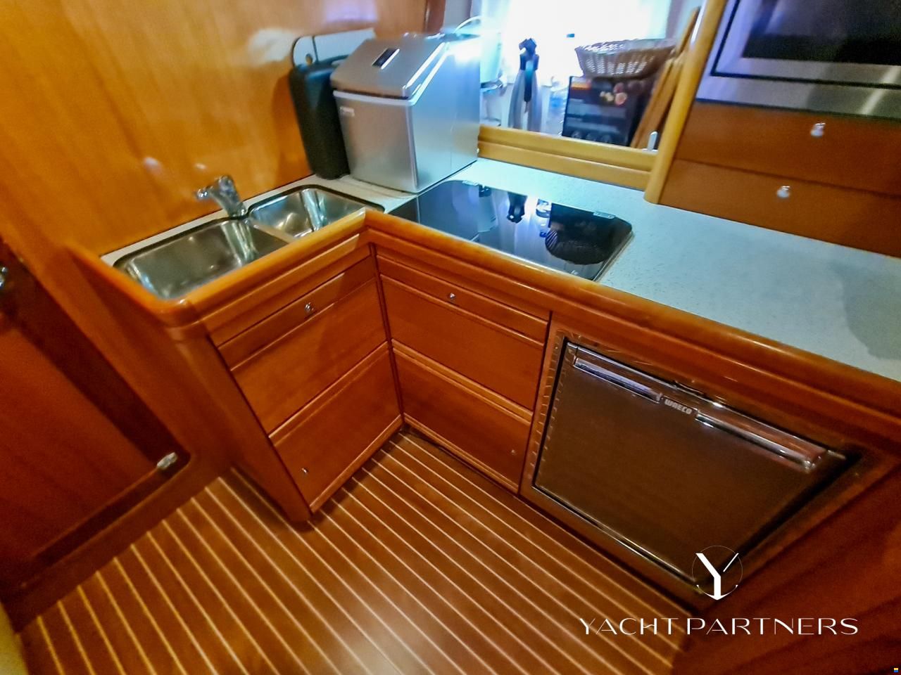 Bavaria 37 Sport