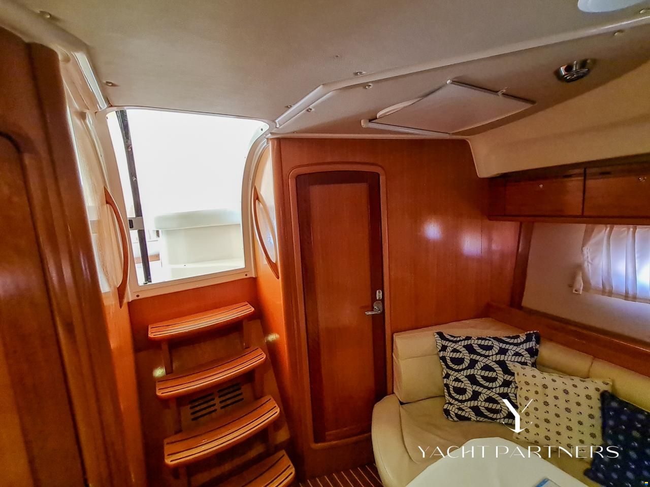 Bavaria 37 Sport