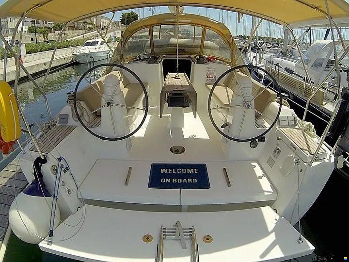Dufour 335 Grand Large