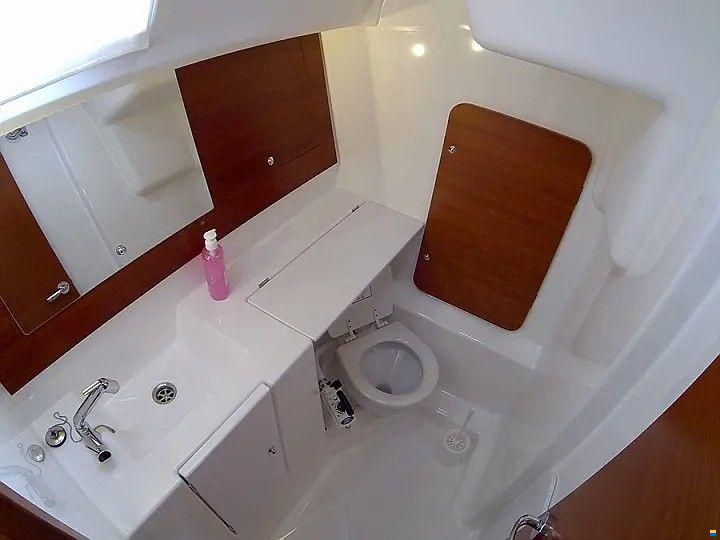 Dufour 335 Grand Large