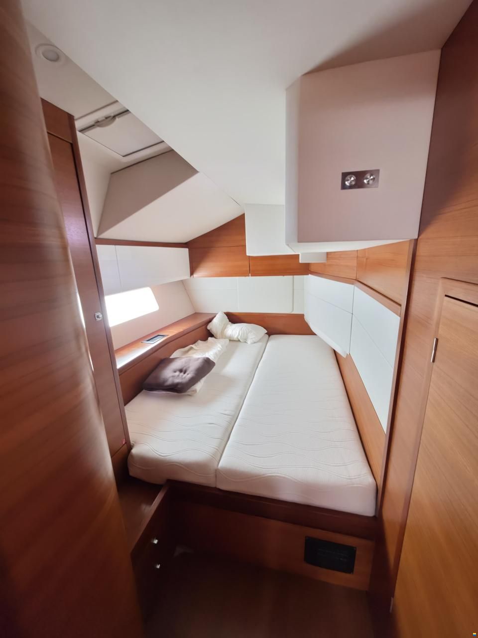 Bavaria C65 Lightwave