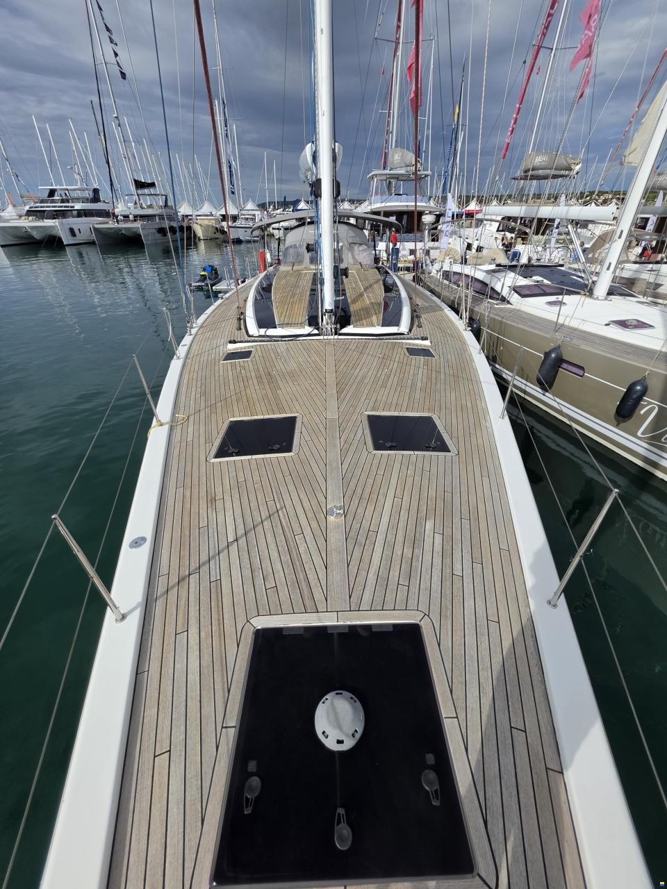 Bavaria C65 Lightwave