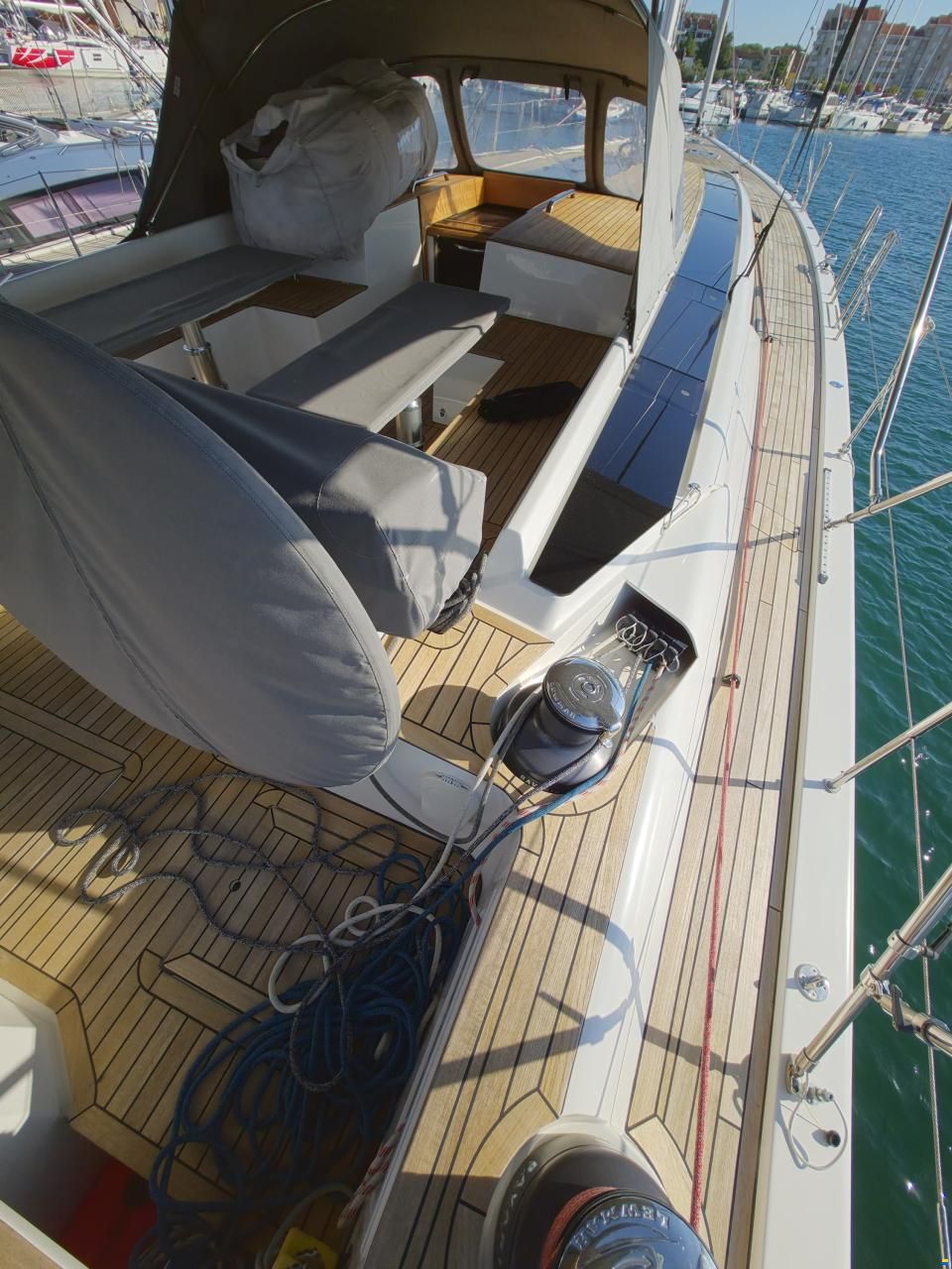 Bavaria C65 Lightwave