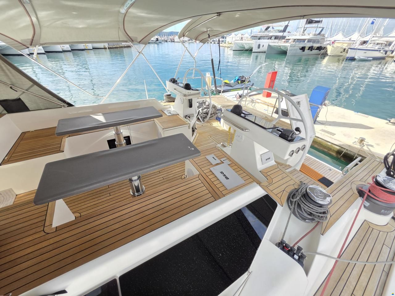 Bavaria C65 Lightwave