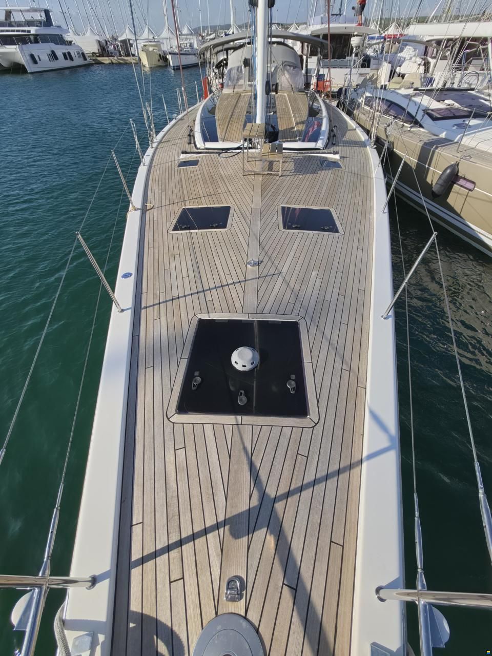Bavaria C65 Lightwave